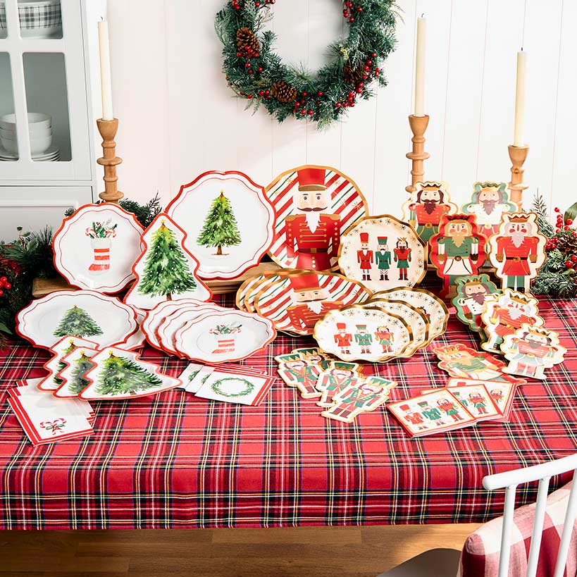 Festive Paper Dinnerware Sets
