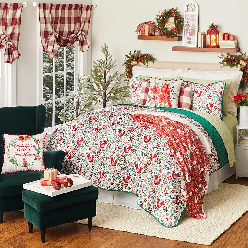 Nordic Cardinal Quilt Set Full/Queen or King with Shams