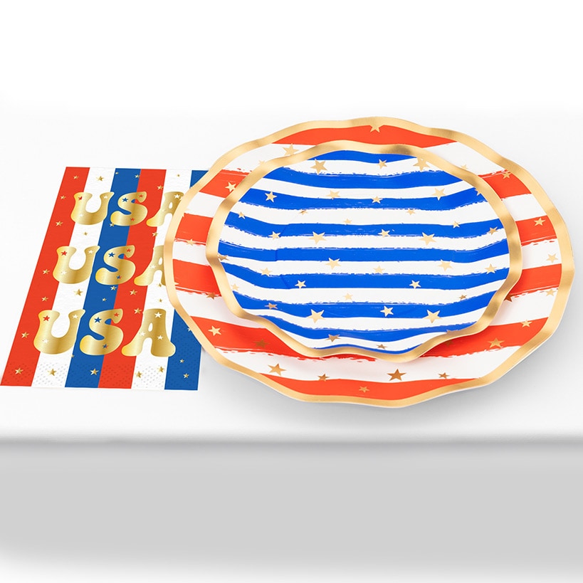 Patriotic Party Paper Dinnerware Plates and Napkins Set
