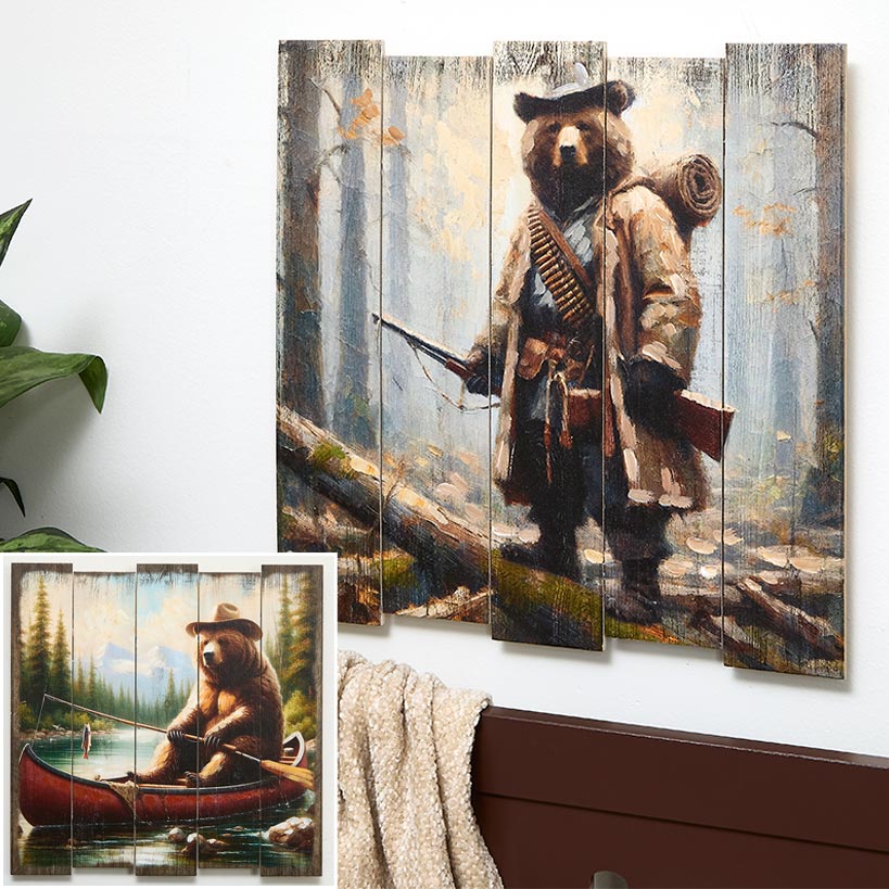 Woodland Bear Plank Wall Art – Rustic Decor for Nature Lovers