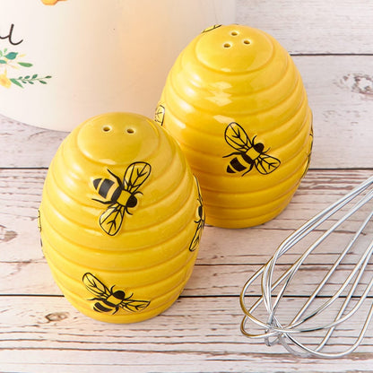 Beehive Shaped Decorative Salt and Pepper Shakers Set