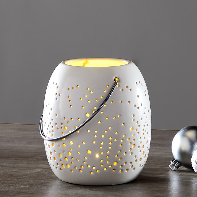 Frosted Snowflake Lanterns