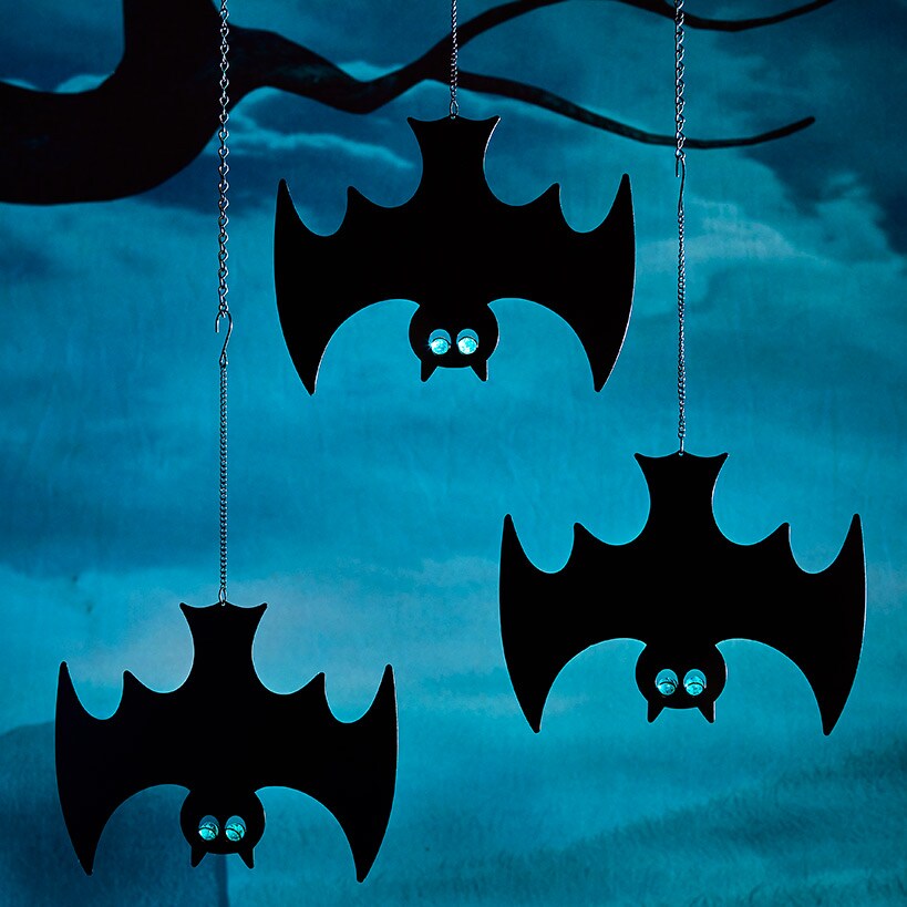 Glow-in-the-Dark Hanging Bats or Ghosts