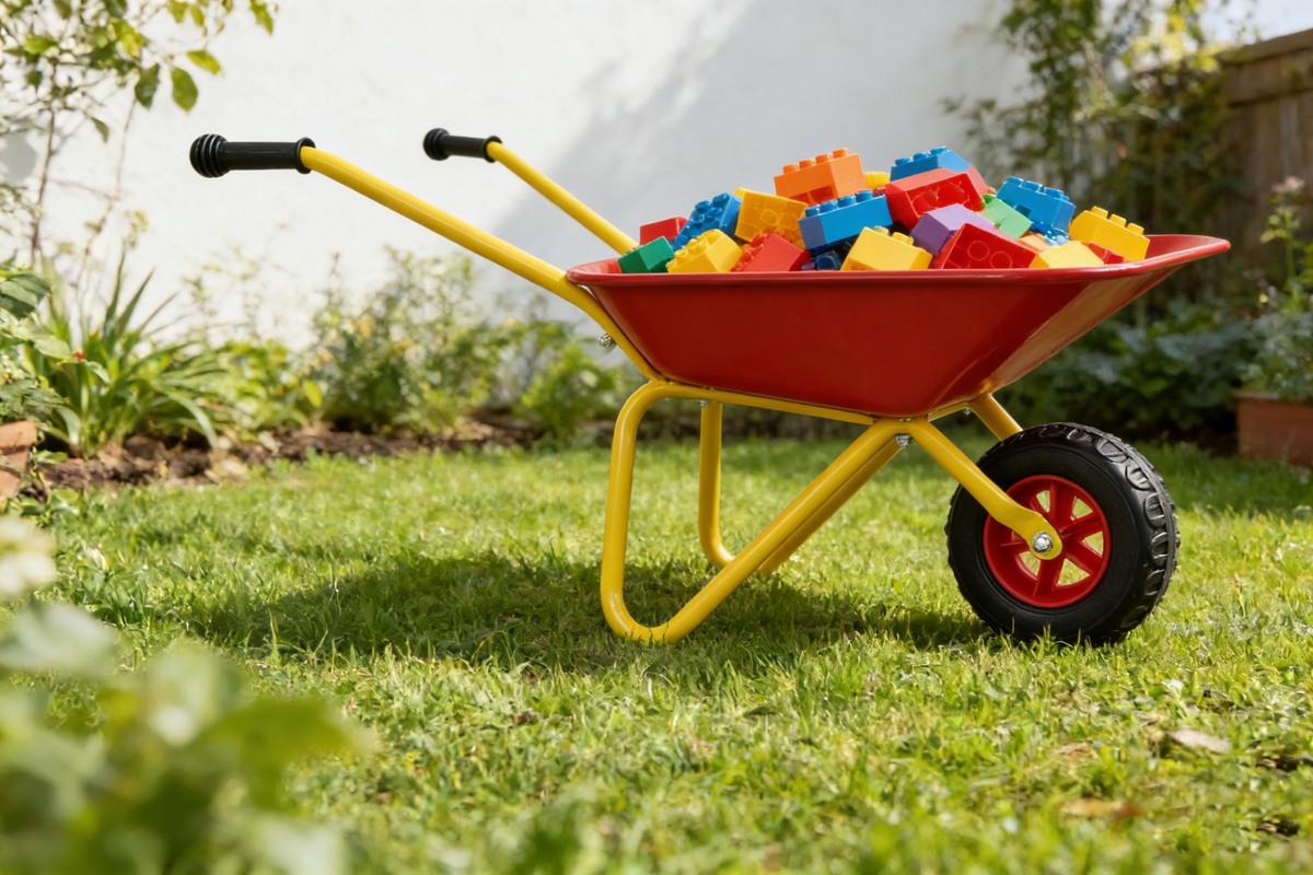 Children's metal wheelbarrow, Maximum load capacity: 33LBS,children's heavy wheelbarrow, metal structure wheelbarrow, steel tray, can be used in gardens, loading leaves, soil, sand, etc. (red) - image 8