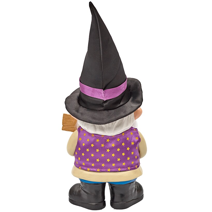 Gnome with 4 Seasonal Outfits