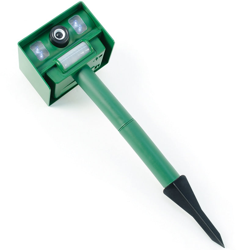 IdeaWorks® Solar Yard Garden Protector Ultra Sonic Animal Repeller