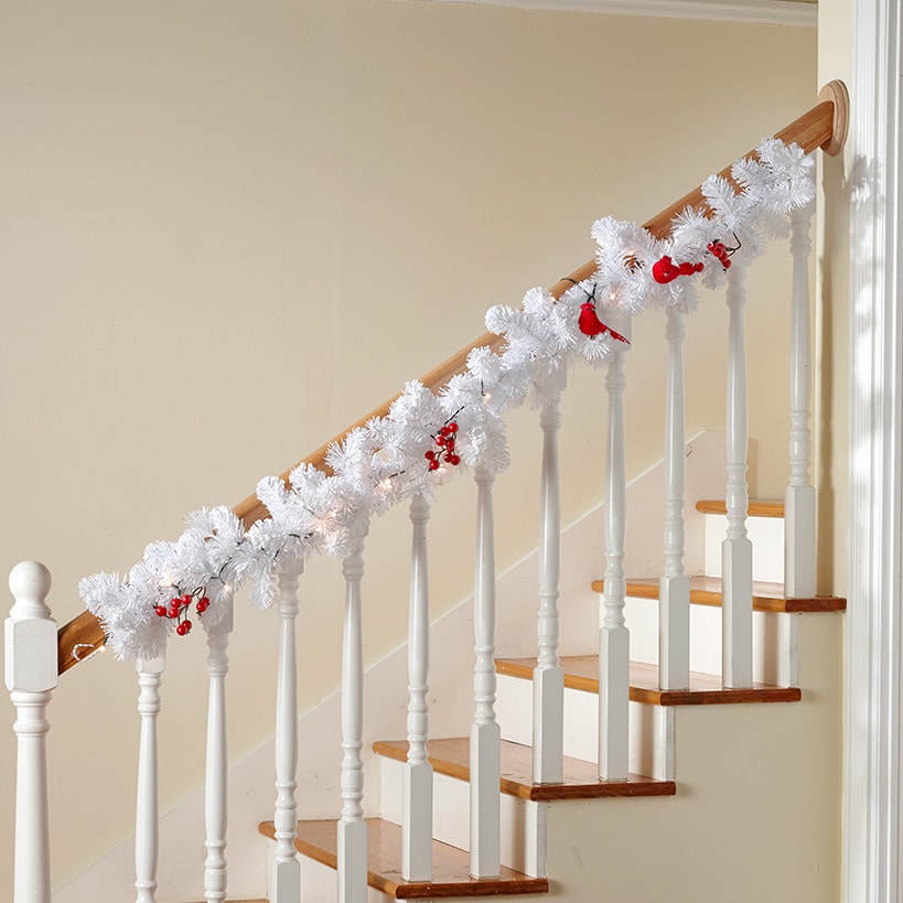 Lighted Snowy Cardinal Garland