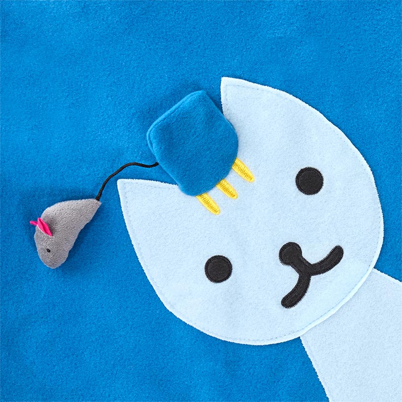 Cat Indoor Play Mat With 5 Attached Toys
