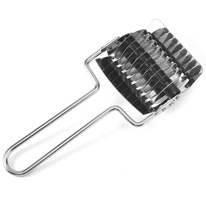 Dough and Pasta Multifunction Cutter