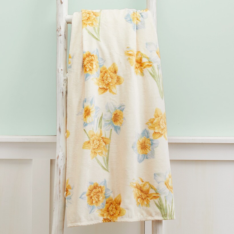 Floral Plush Printed Throw#select-color_yellow