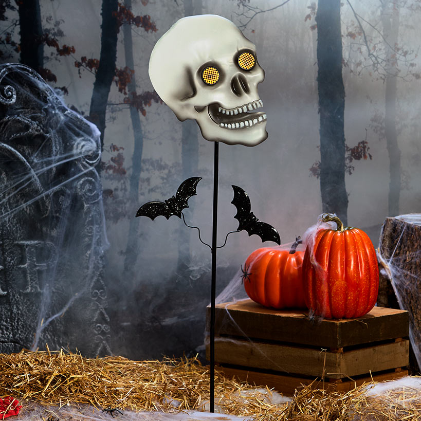 Halloween Stake Animated Skull Or Jack-o'-Lantern#select-stake_skull