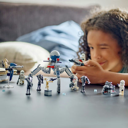 LEGO® Star Wars™ Clone Trooper™ and Battle Droid™ Battle Pack