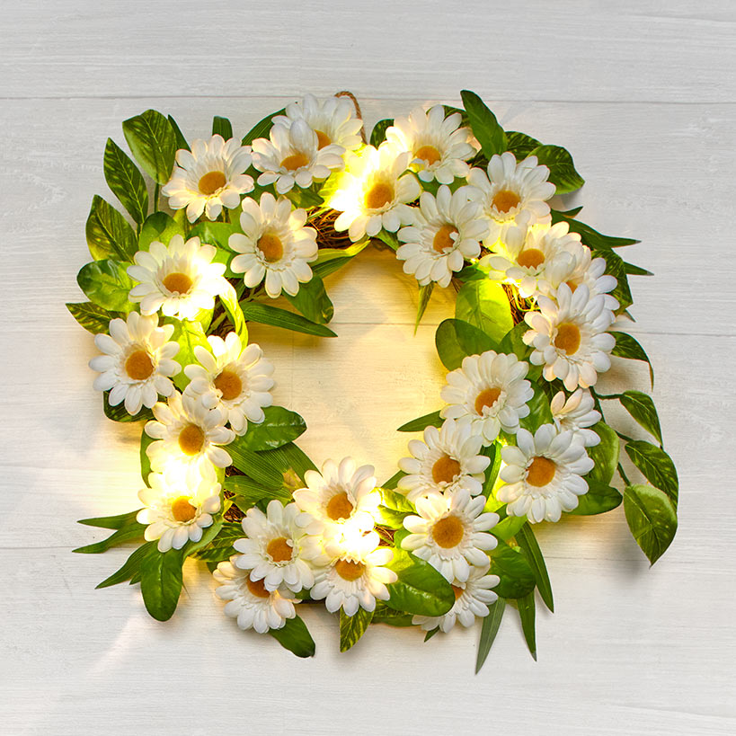 Sunshine Daisies Home Decor#select-item_lighted-wreath