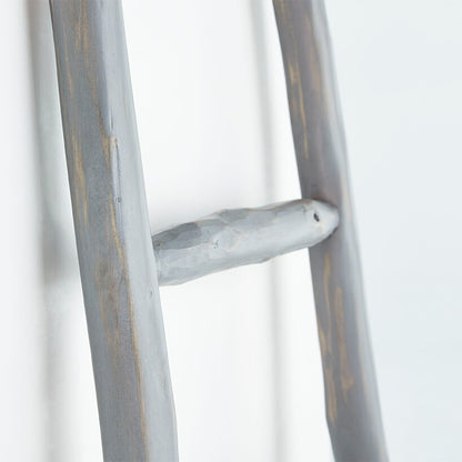 Millie Blanket Ladders