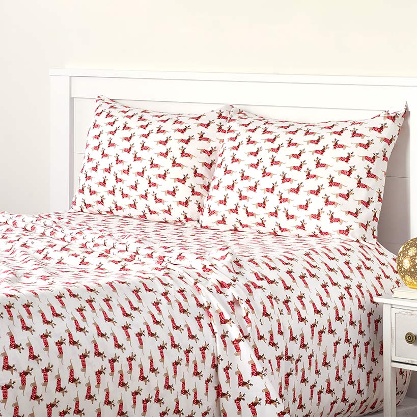 Flannel Warm and Cozy Queen Size 4pc Dachshund Sheet Set