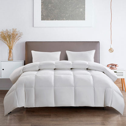 Serta ExtraWarmth 233-Thread Count Goose Feather and Down Fiber Comforter