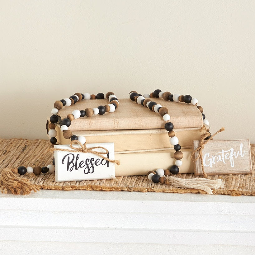 Black and White Farmhouse Decor