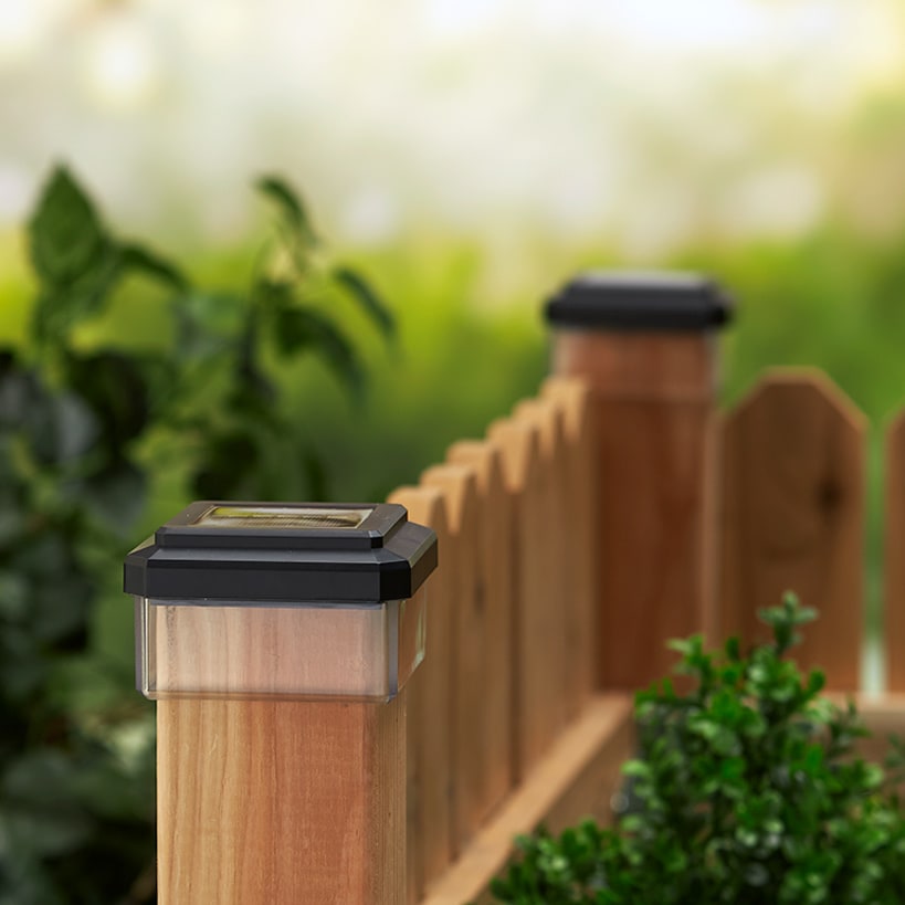 Sets of 2 Solar Post Cap Lights