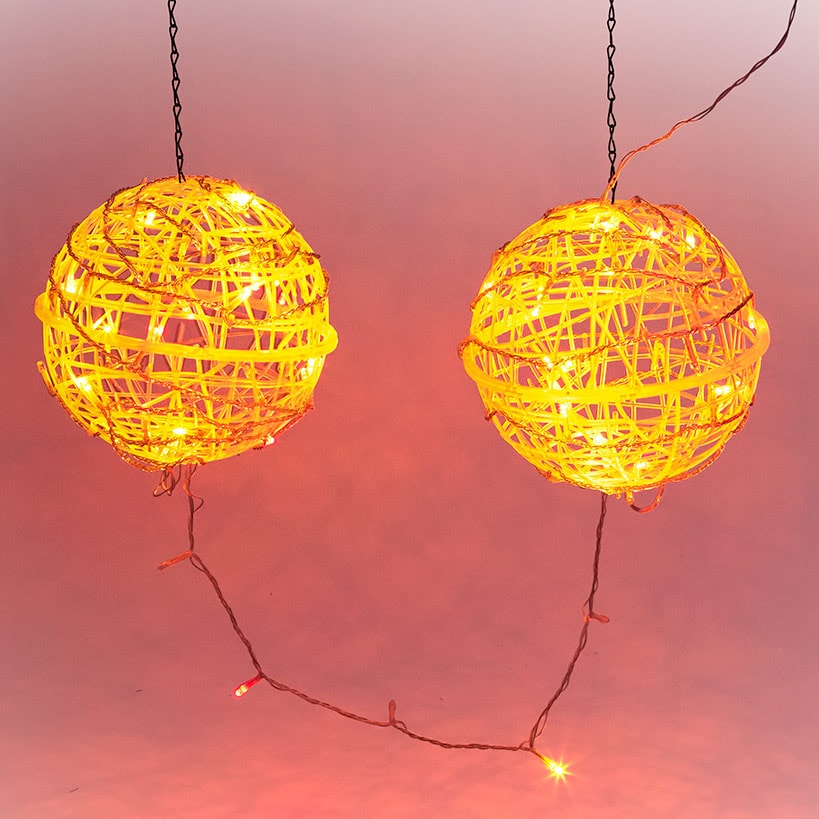 Hanging Lanterns Set of 2