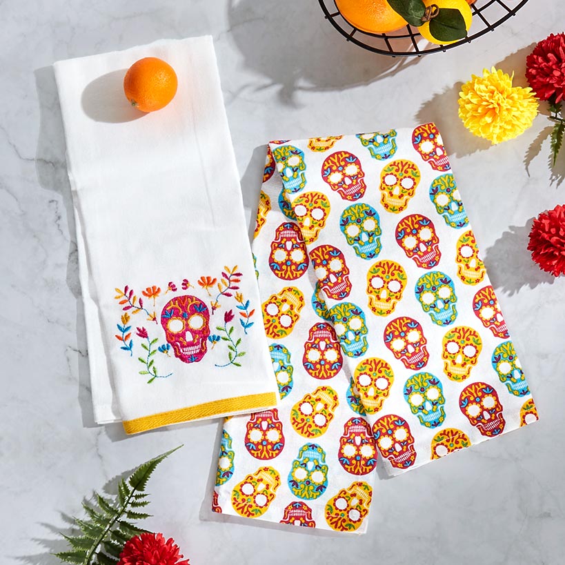 Halloween Skeletons Embroidered Kitchen Towels, Set of 2#select-towels_floral-skeleton