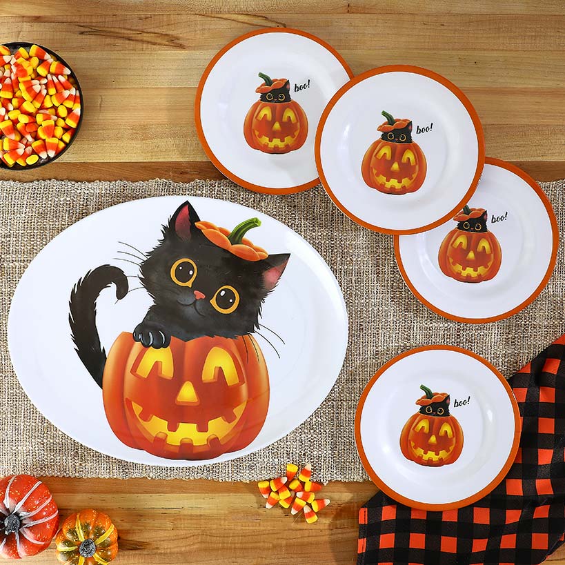 Purr-fectly Festive Halloween Dessert Plate Set