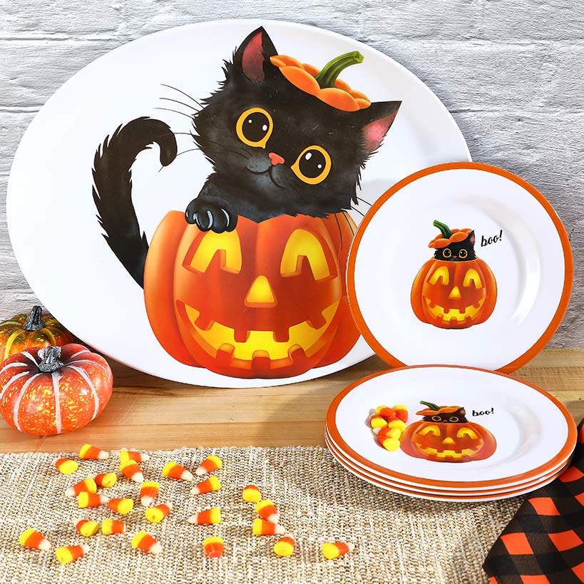 Purr-fectly Festive Halloween Dessert Plate Set
