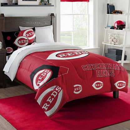 MLB™ Hexagon Comforter Sets
