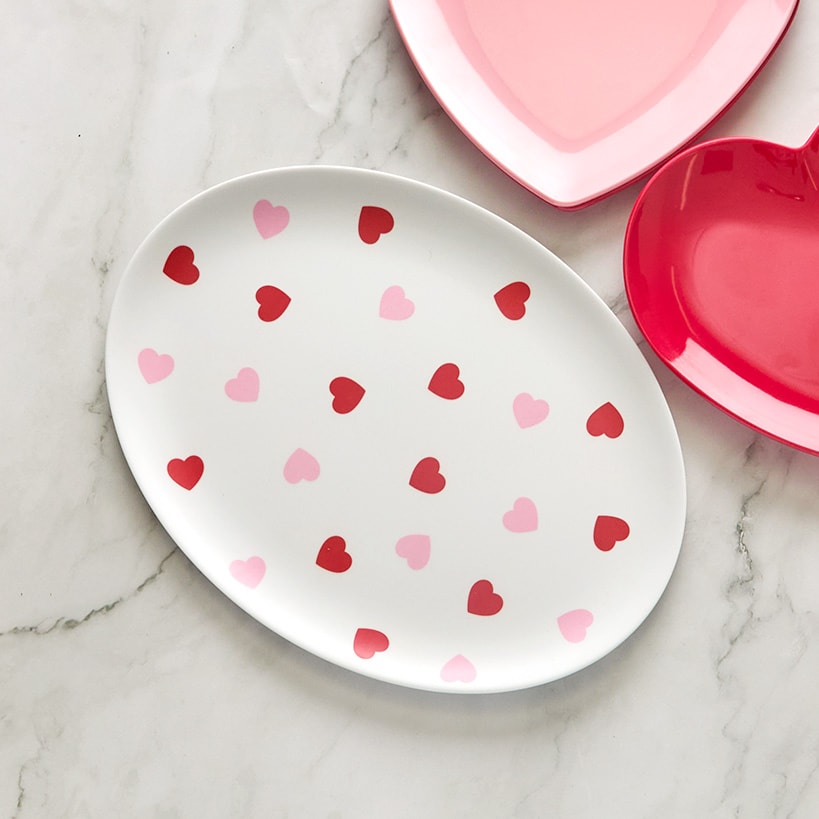 Love Heart Tabletop Essentials#select-item_serving-plate