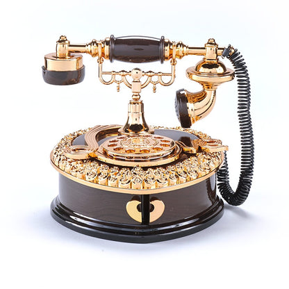 Vintage-Inspired Music Boxes