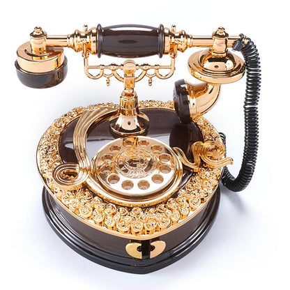 Vintage-Inspired Music Boxes