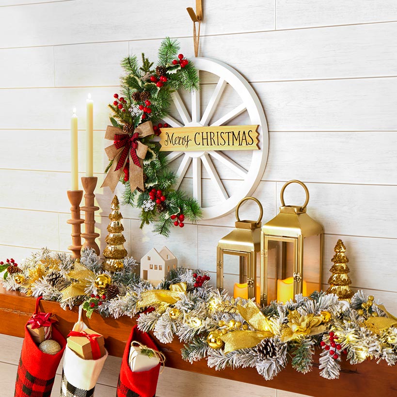 Wagon Wheel Wreath With Greeting#select-wreath_christmas