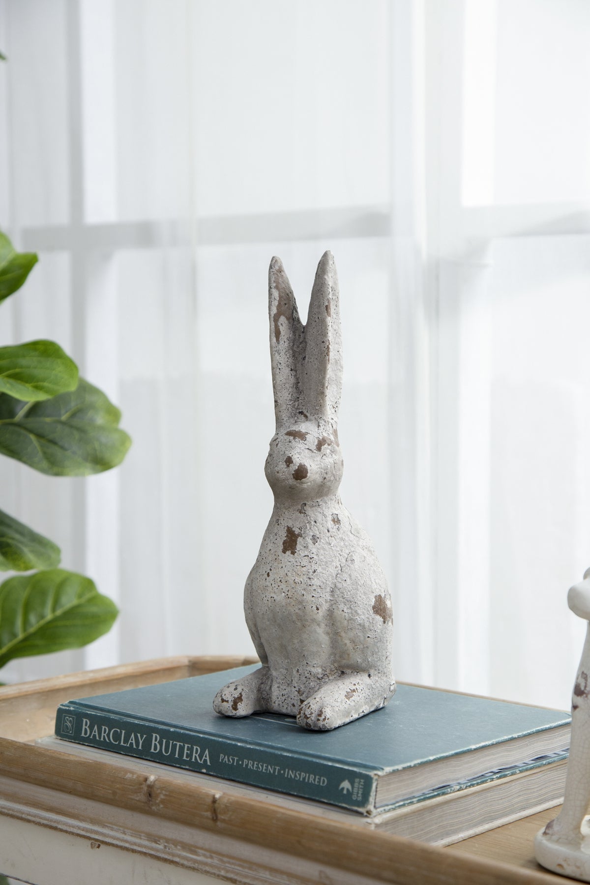 5.3x4.5x12.8" Weathered Cement Cream Rabbit Statue - image 8
