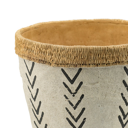 Set of 2 White and Brown Cement Planters with V Pattern, L:D10x8"  S:D8x6.5" - image 4